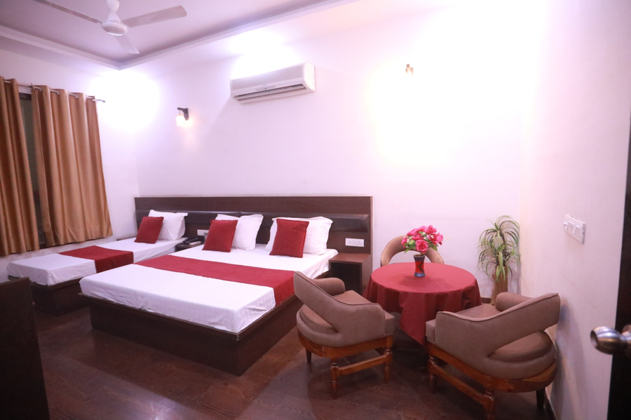 hotel abhinandan panipat