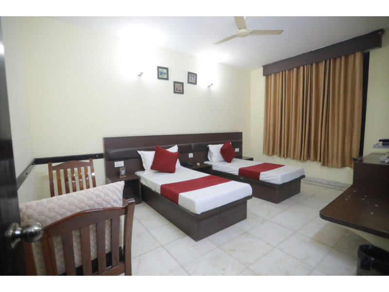 hotel abhinandan panipat