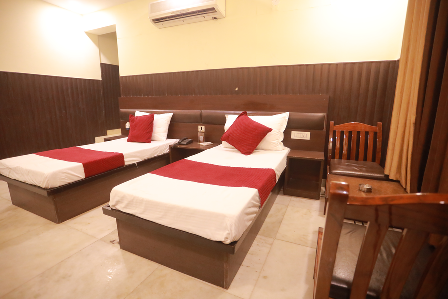 hotel abhinandan panipat