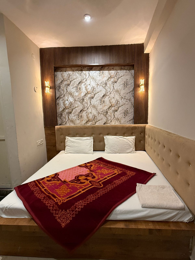 hotel amritam inn