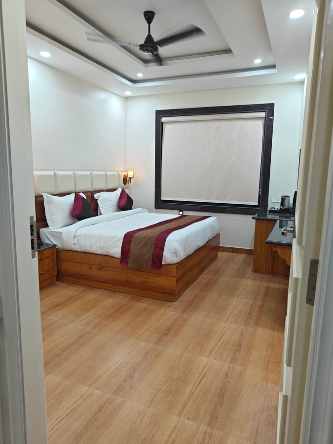 hotel the rajwada lp