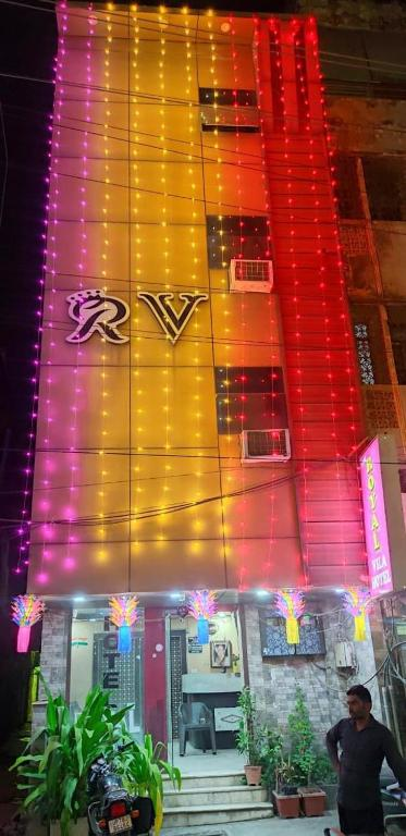 new royal vila hotel