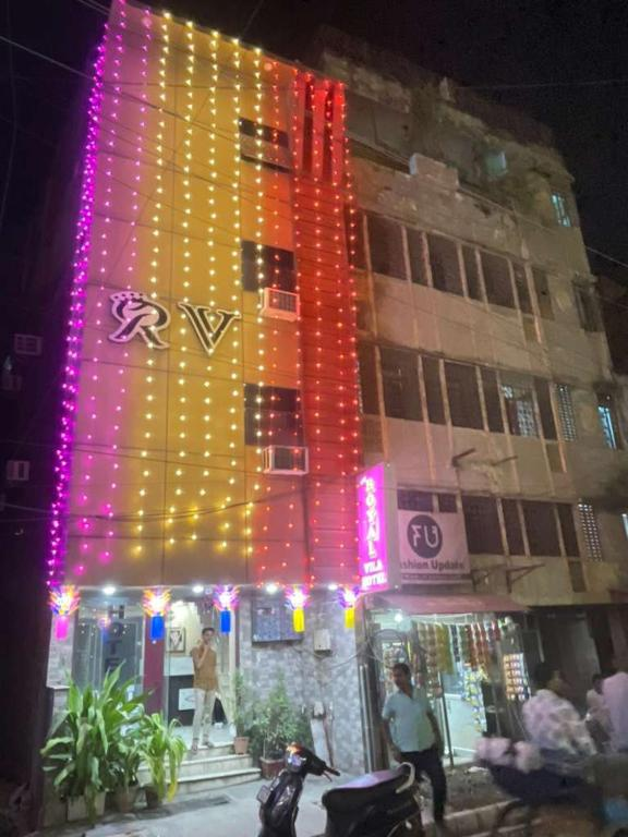 new royal vila hotel