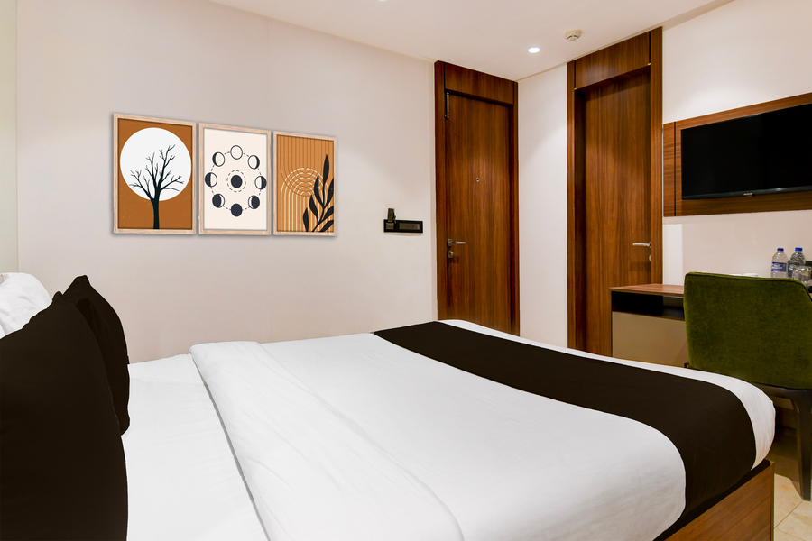 super townhouse oak dlf newtown bus terminal