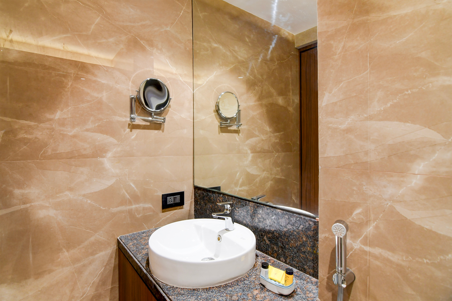 super townhouse oak dlf newtown bus terminal