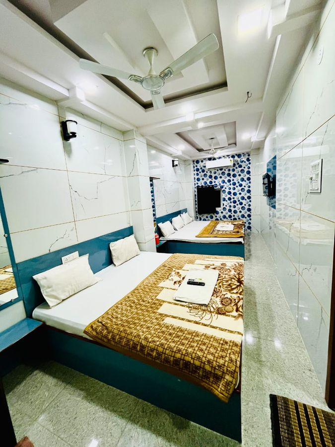 hotel banwari palace