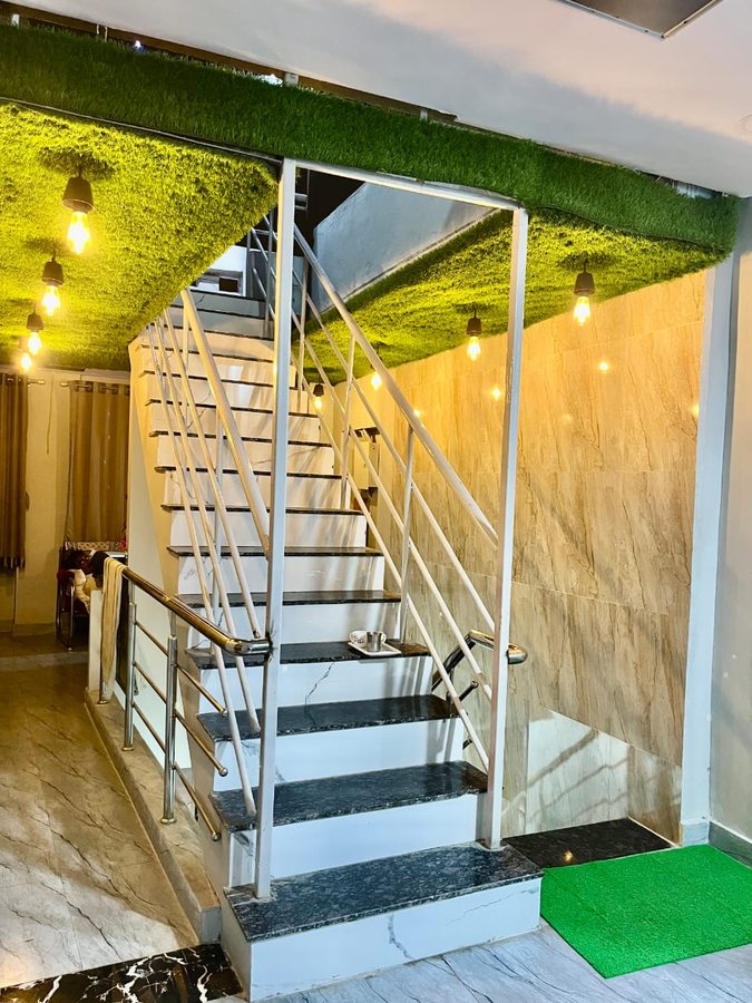 hotel banwari palace