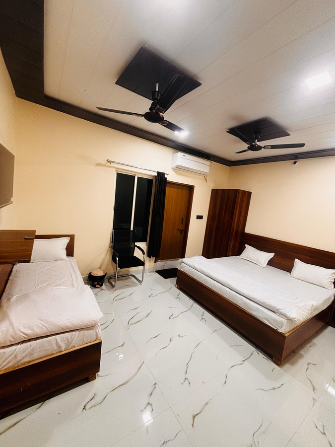 krishna residency by vrindavan stays