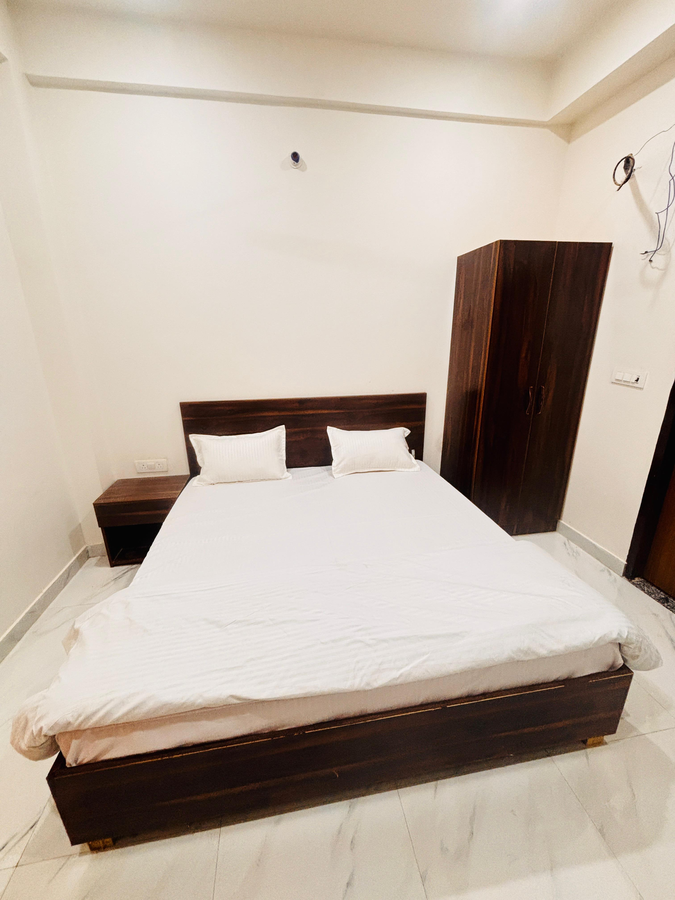 krishna residency by vrindavan stays