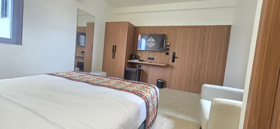 The Shalam Resort,,3 star