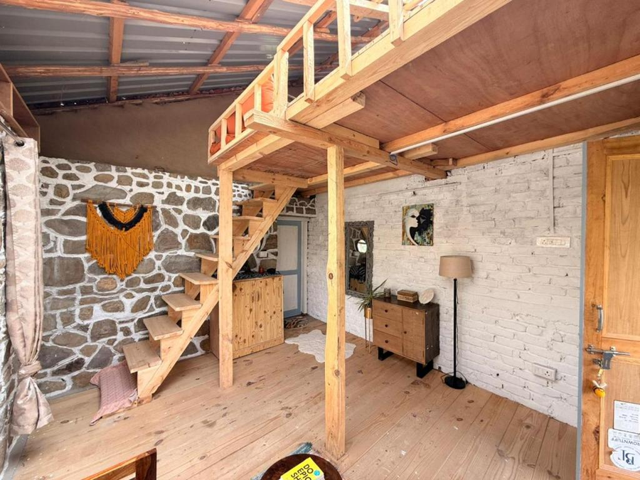 kala studio and stay