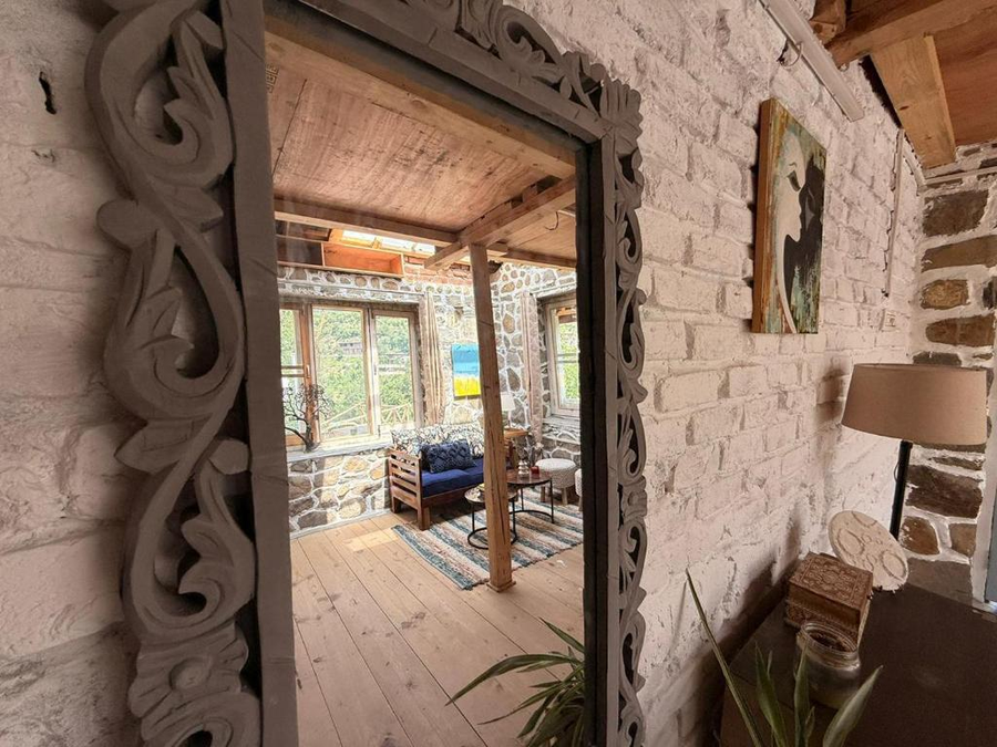 kala studio and stay