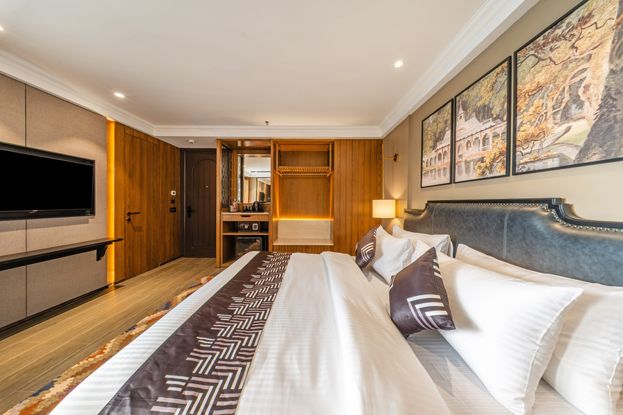 medalio signature chandigarh zirakpur