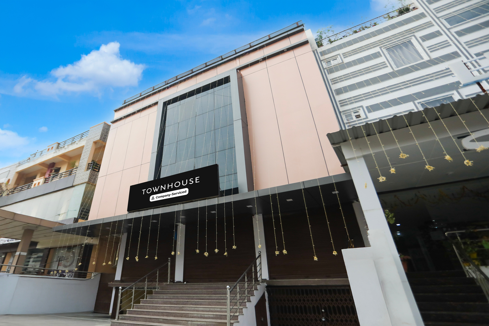 super townhouse central prayagraj bus terminal formerly amba palace