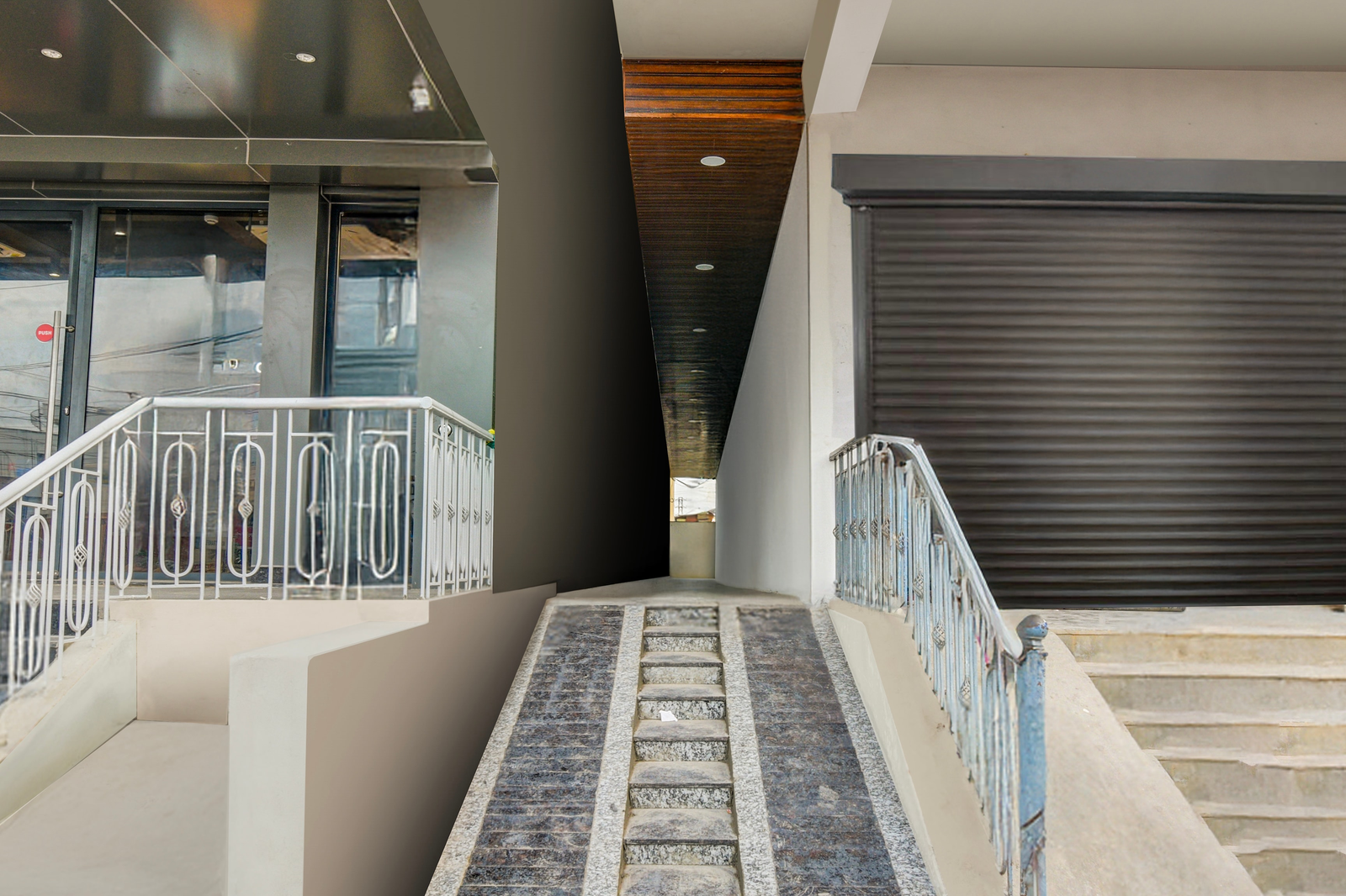 Super Townhouse Oak Owaisi Hospital Mailardevpally Formerly Tolkanti Arc,,3 star