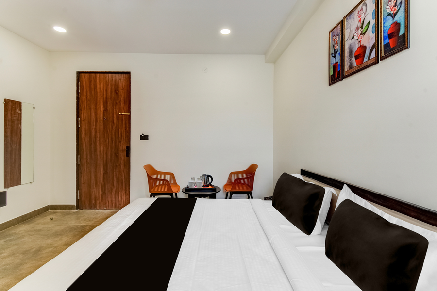 super townhouse oak owaisi hospital mailardevpally formerly tolkanti arc