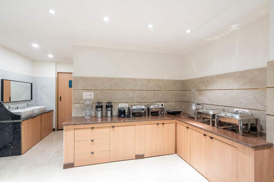 treebo pride inn aero shamshabad