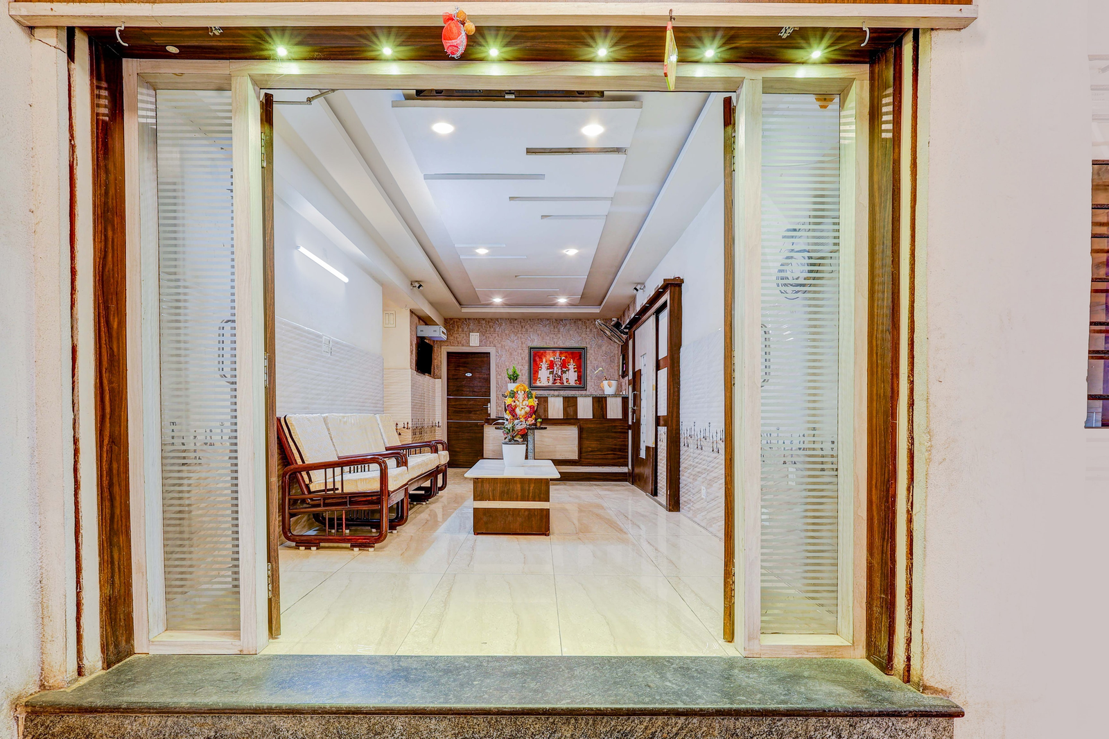 Super Hotel O Eluru Railway Station Formerly Sree Nitya Residency,,2 star