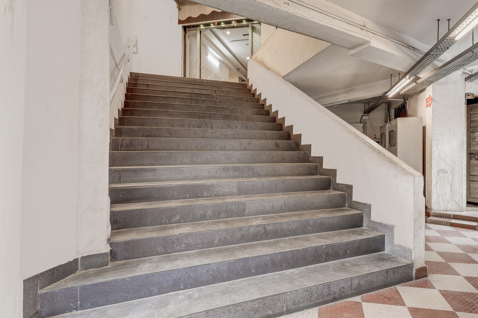 Super Hotel O Eluru Railway Station Formerly Sree Nitya Residency,,2 star