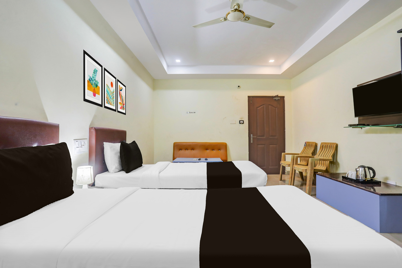 hotel o vedayapalem railway station