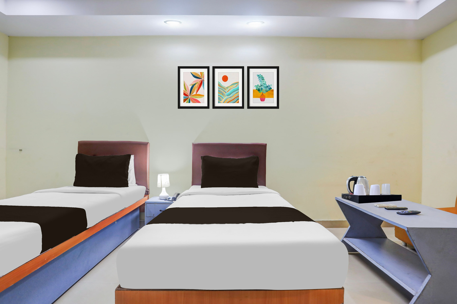 hotel o vedayapalem railway station