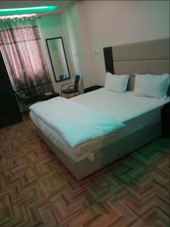 hotel deepak residency