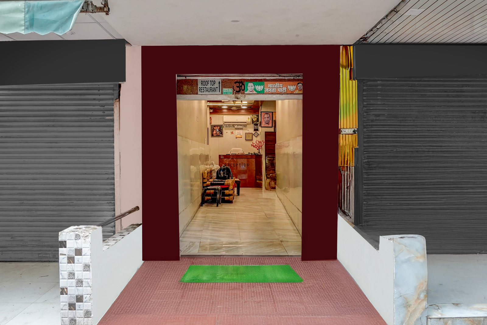 Collection O Tajganj West Gate Formerly Hotel Host,,3 star