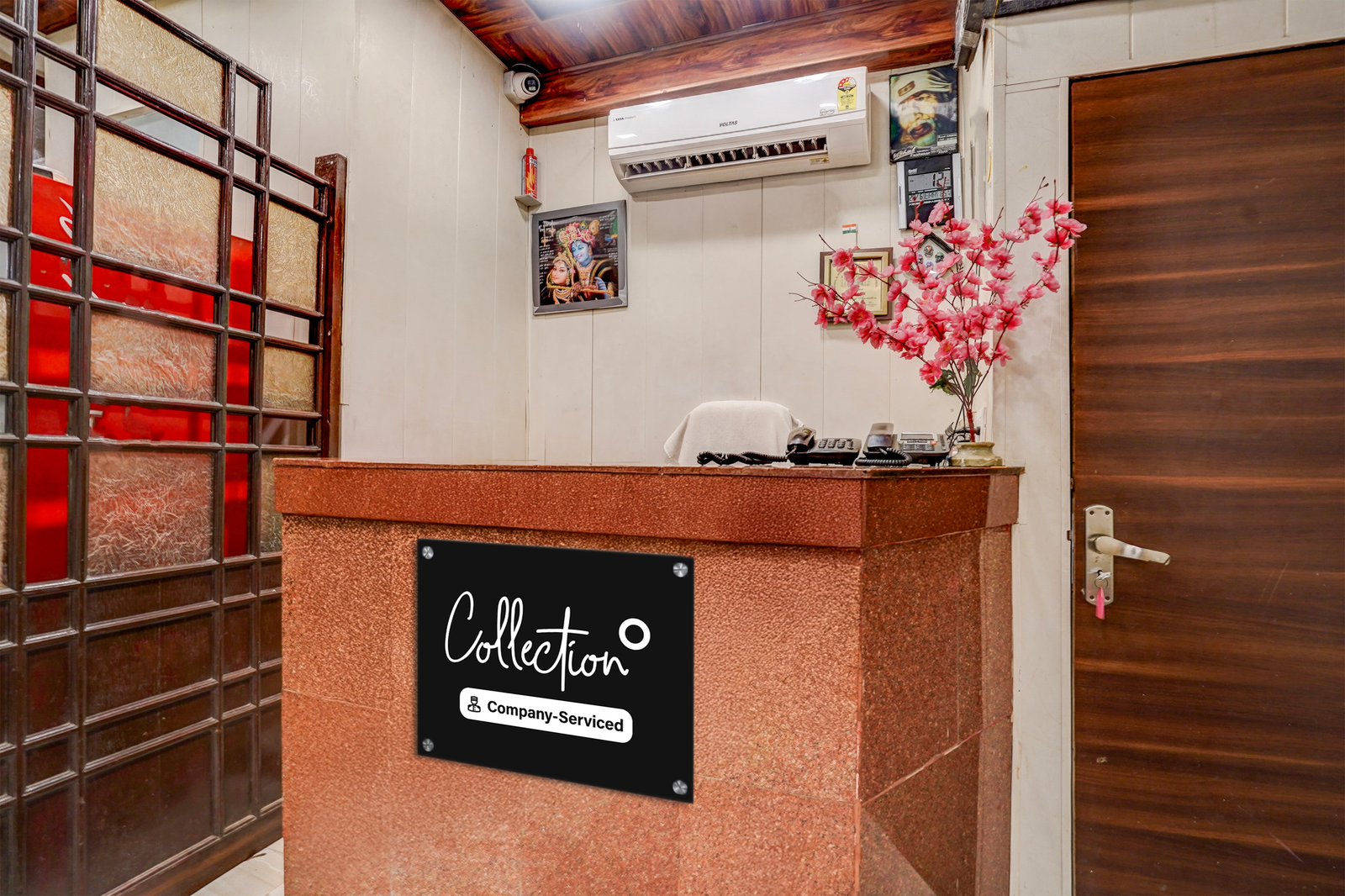 collection o tajganj west gate formerly hotel host