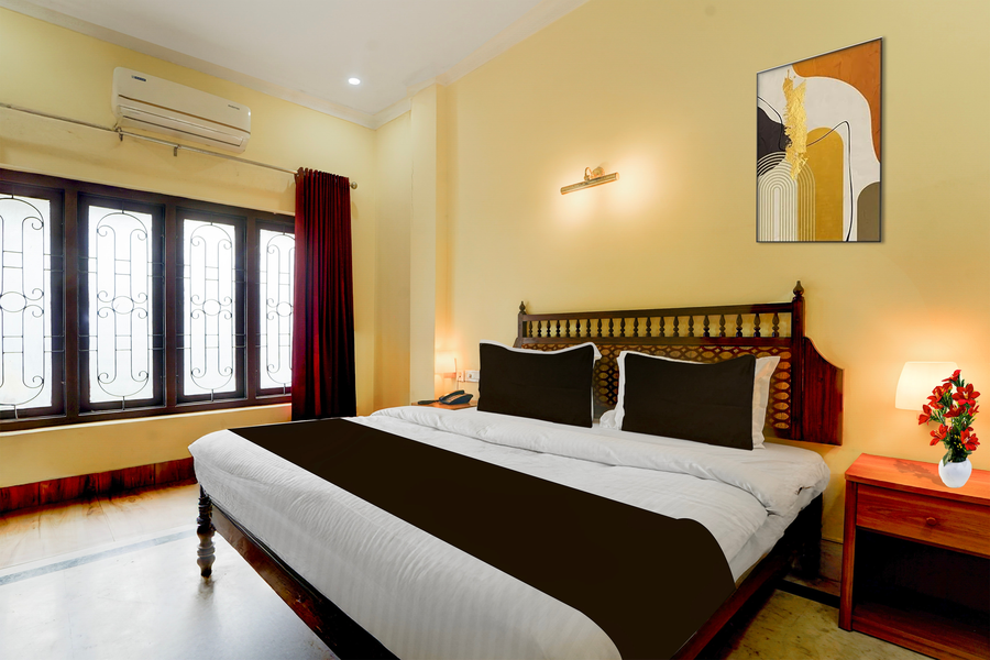 collection o kangarappady formerly cochin residency