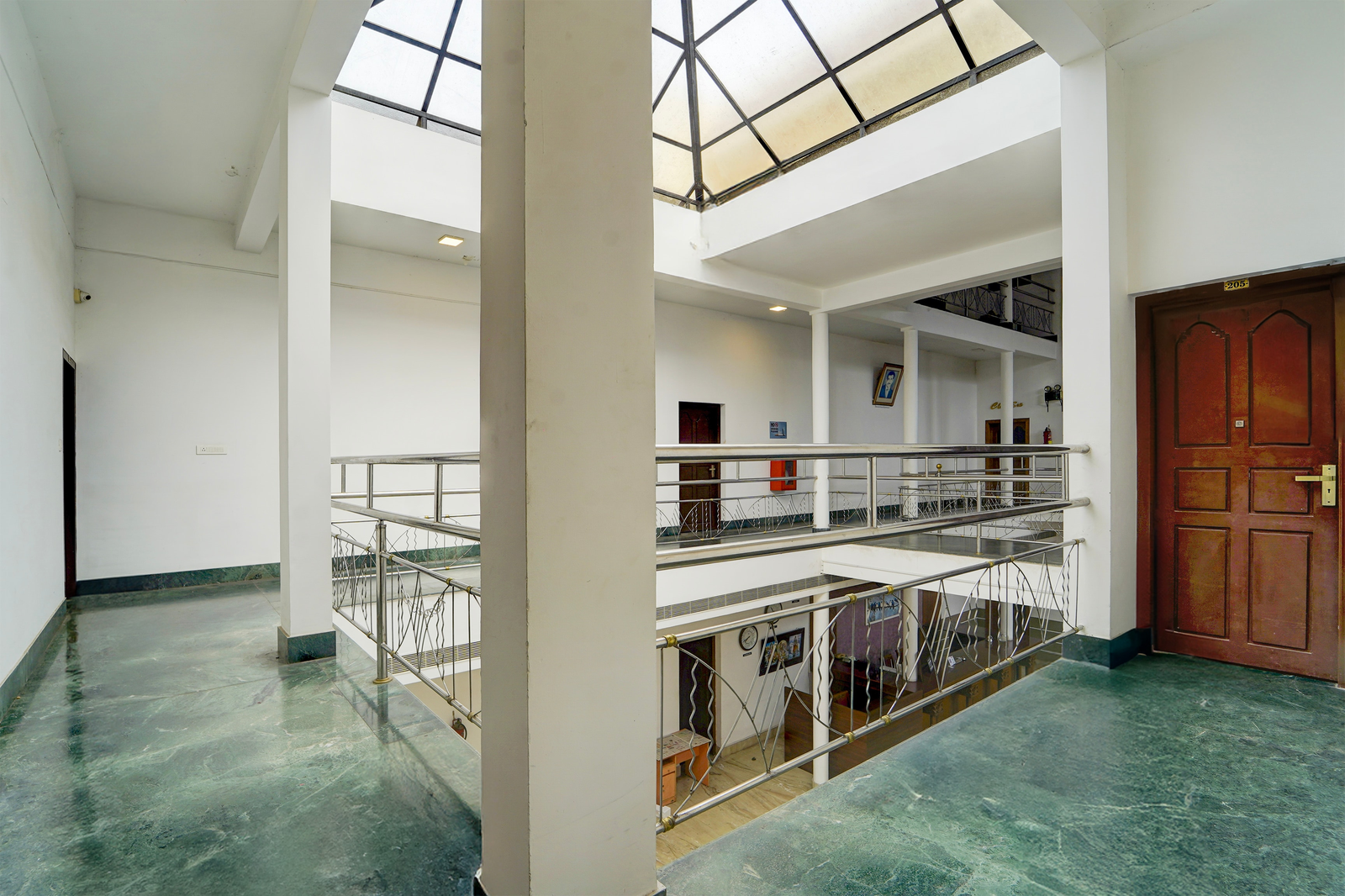 collection o kangarappady formerly cochin residency