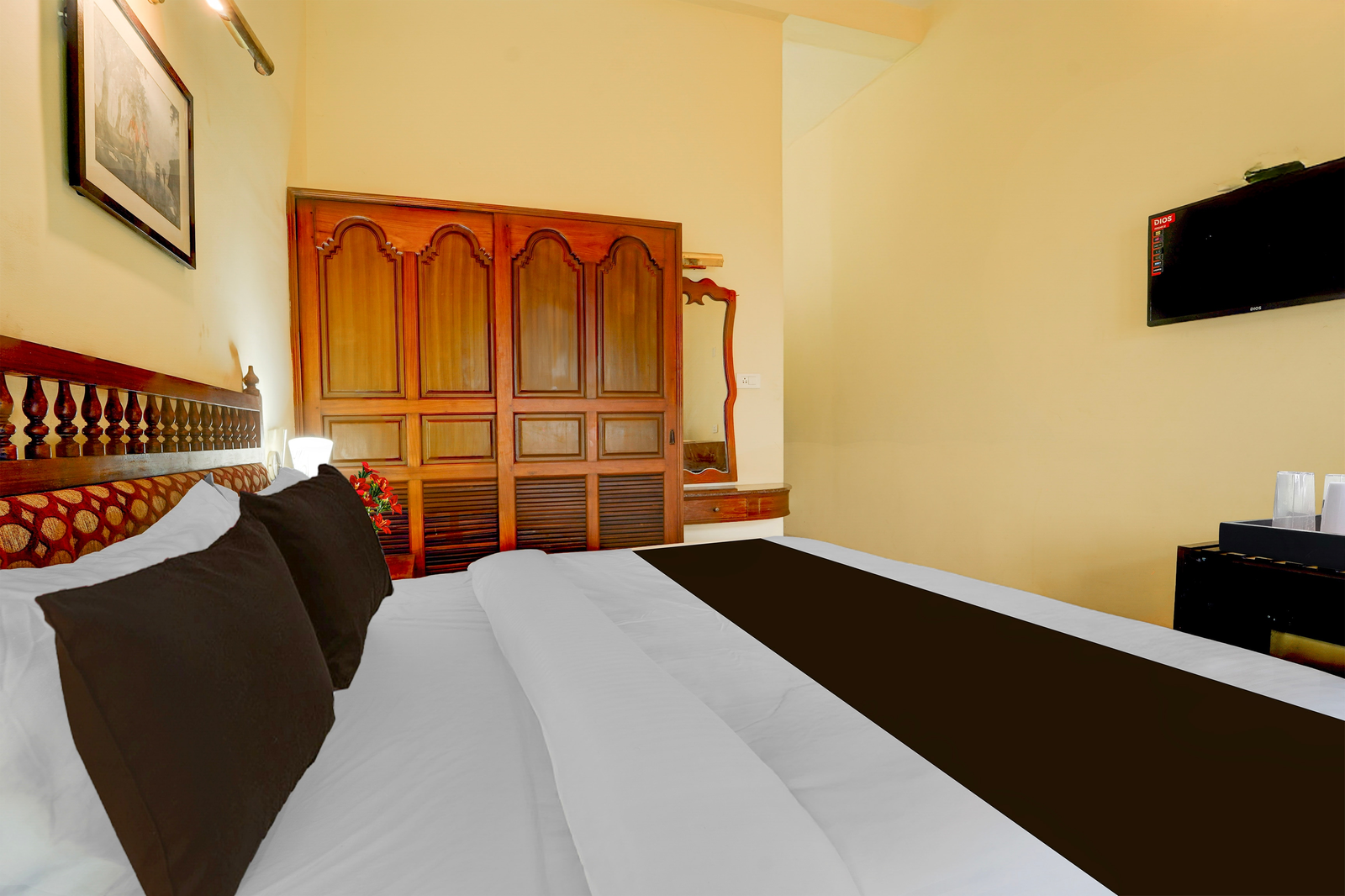 collection o kangarappady formerly cochin residency