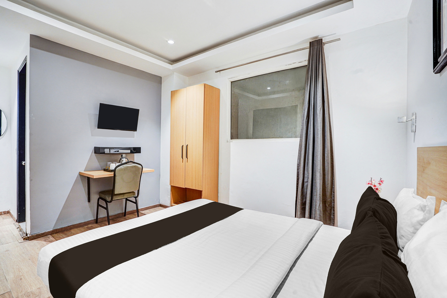 townhouse yashobhoomi formerly hotel grand tashree