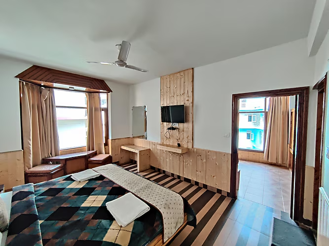 rosewood manali