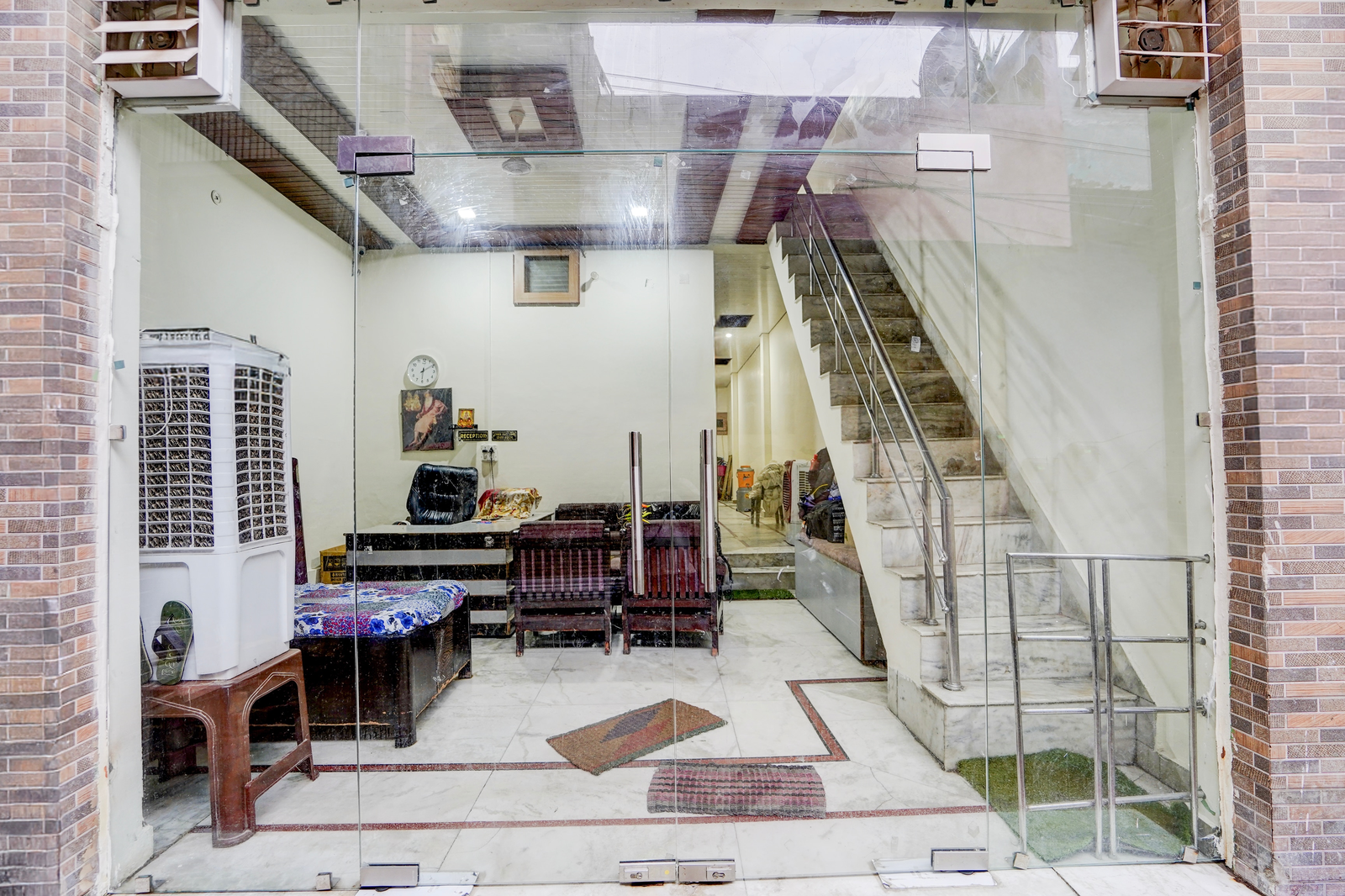 hotel o mathura central railway junction formerly bhagwati palace