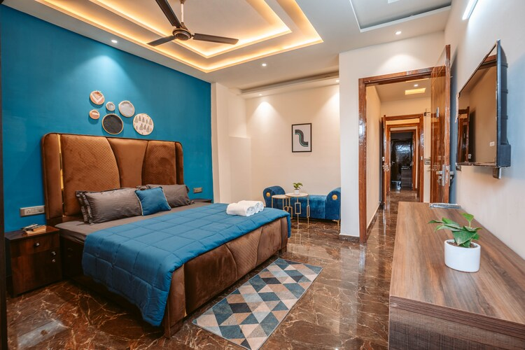 bnb sakura golf course road gurgaon