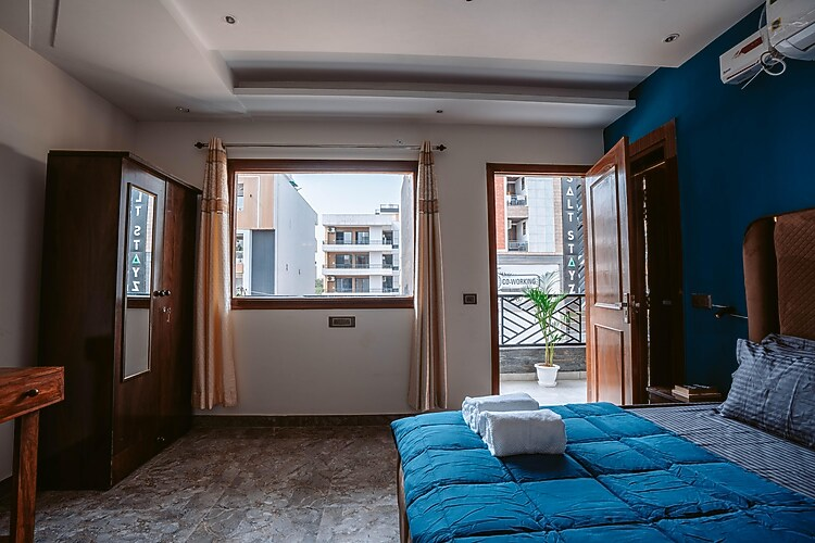 bnb sakura golf course road gurgaon