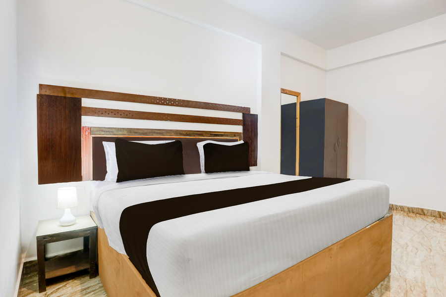 super collection o candolim beach formerly poornima place