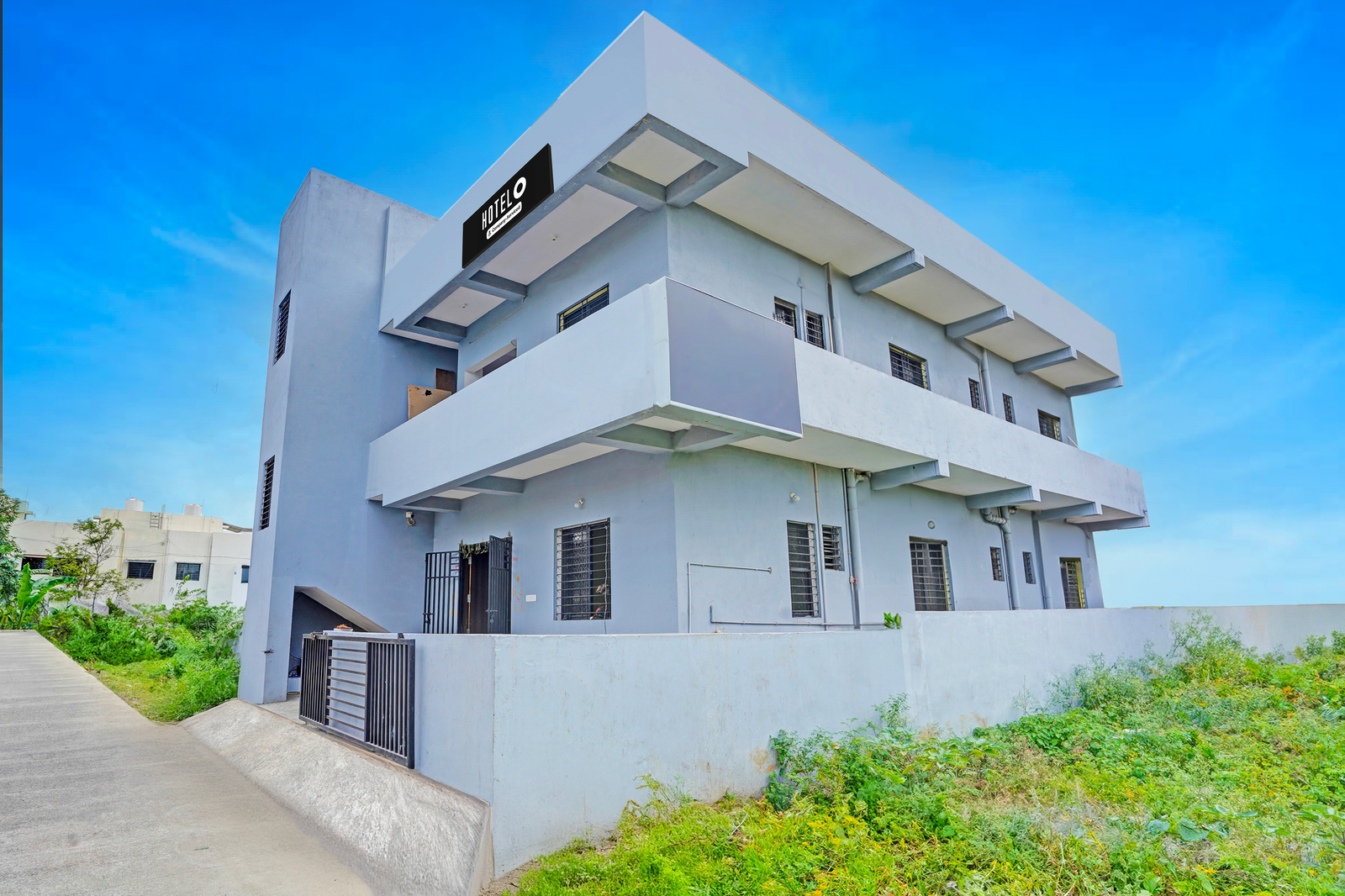 hotel o crpf crossway formerly v7 inn service apartment