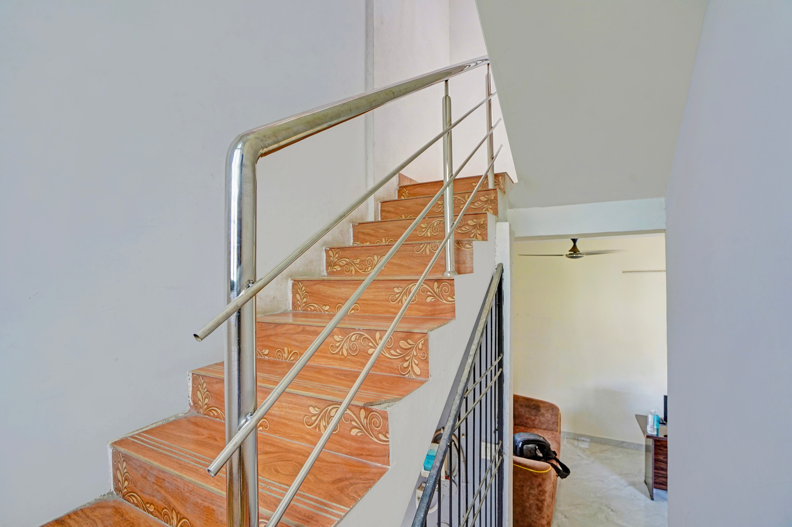 hotel o crpf crossway formerly v7 inn service apartment