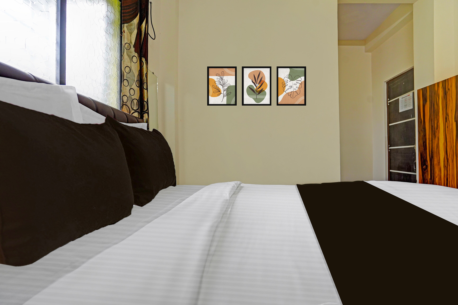 hotel o crpf crossway formerly v7 inn service apartment