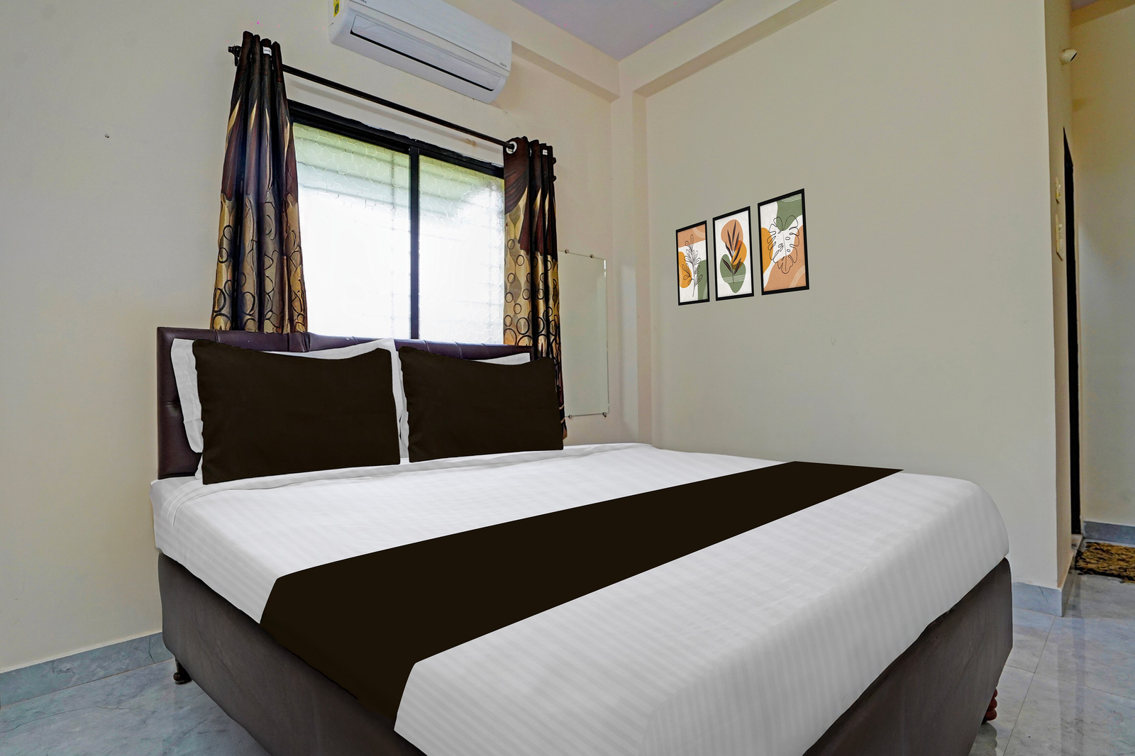 hotel o crpf crossway formerly v7 inn service apartment