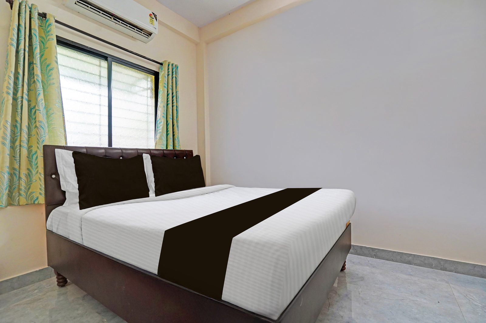 hotel o crpf crossway formerly v7 inn service apartment