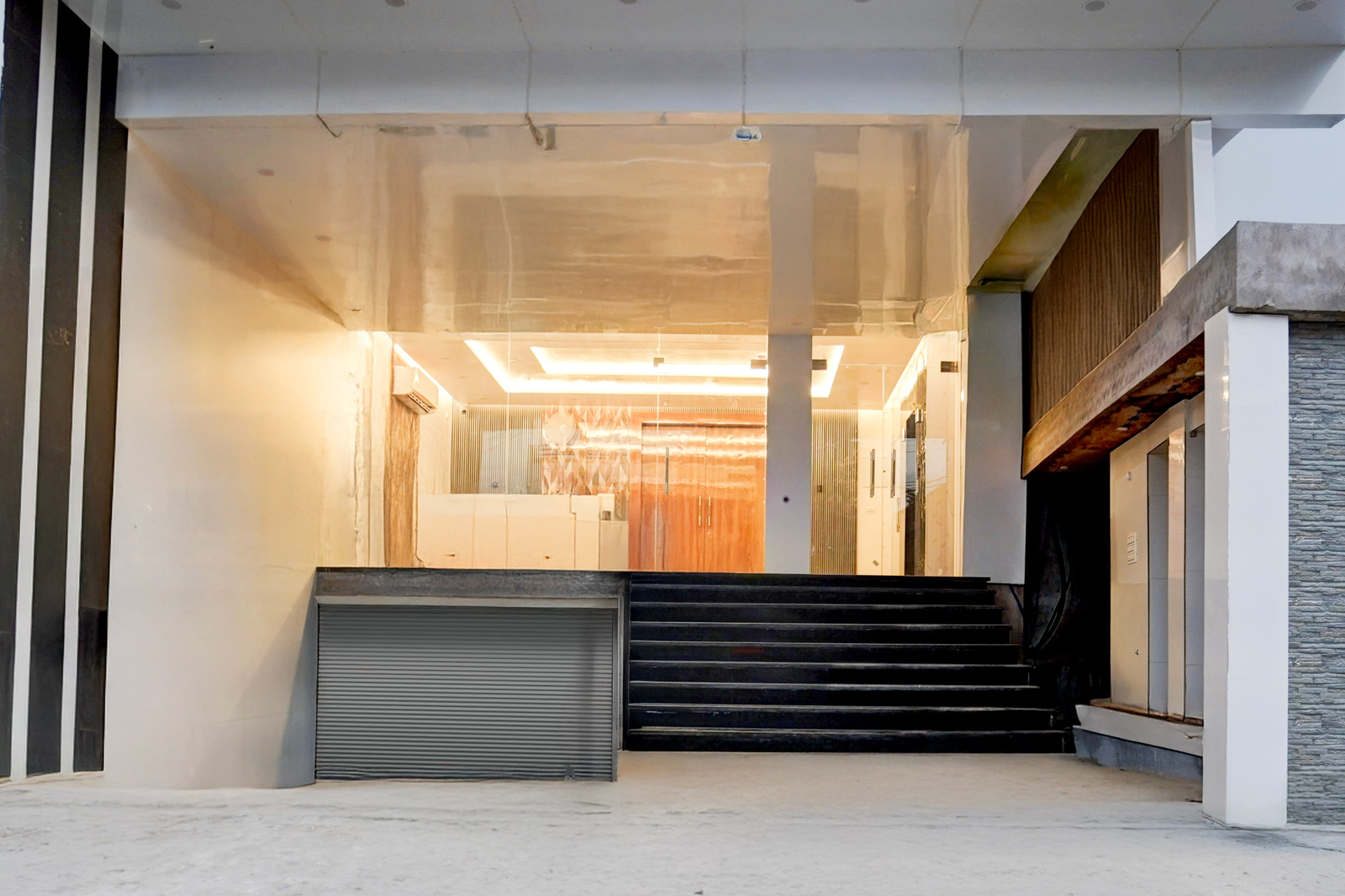 palette hotel and resort sarnath temple