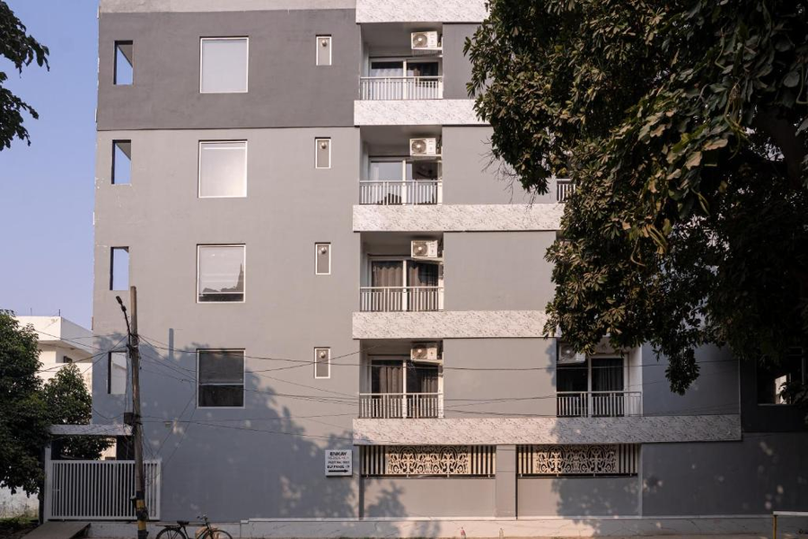 the hoften enkay residency dlf galleria