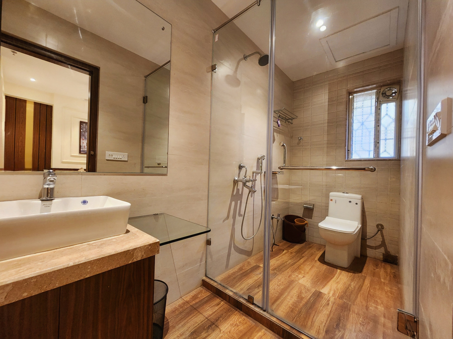 eennra north guest house