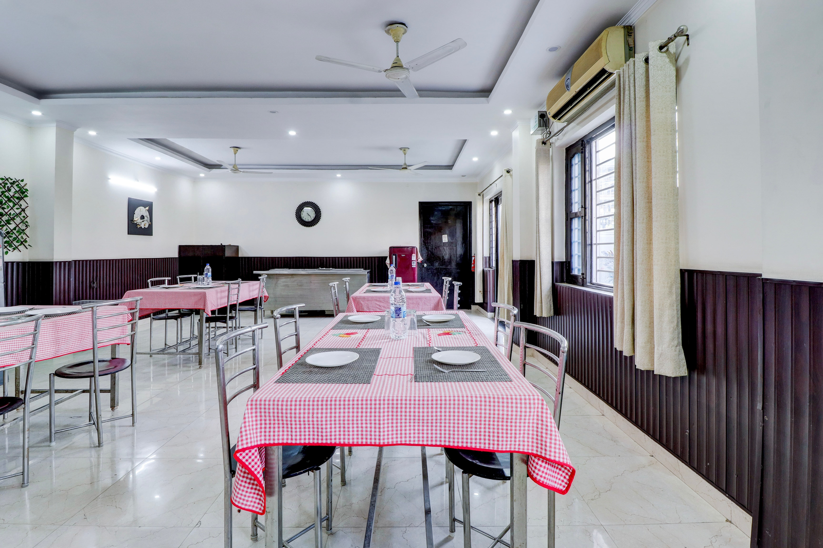 Super Hotel O Shimla Bypass Road Isbt Dehradun Formerly Benison Guest House,,3 star