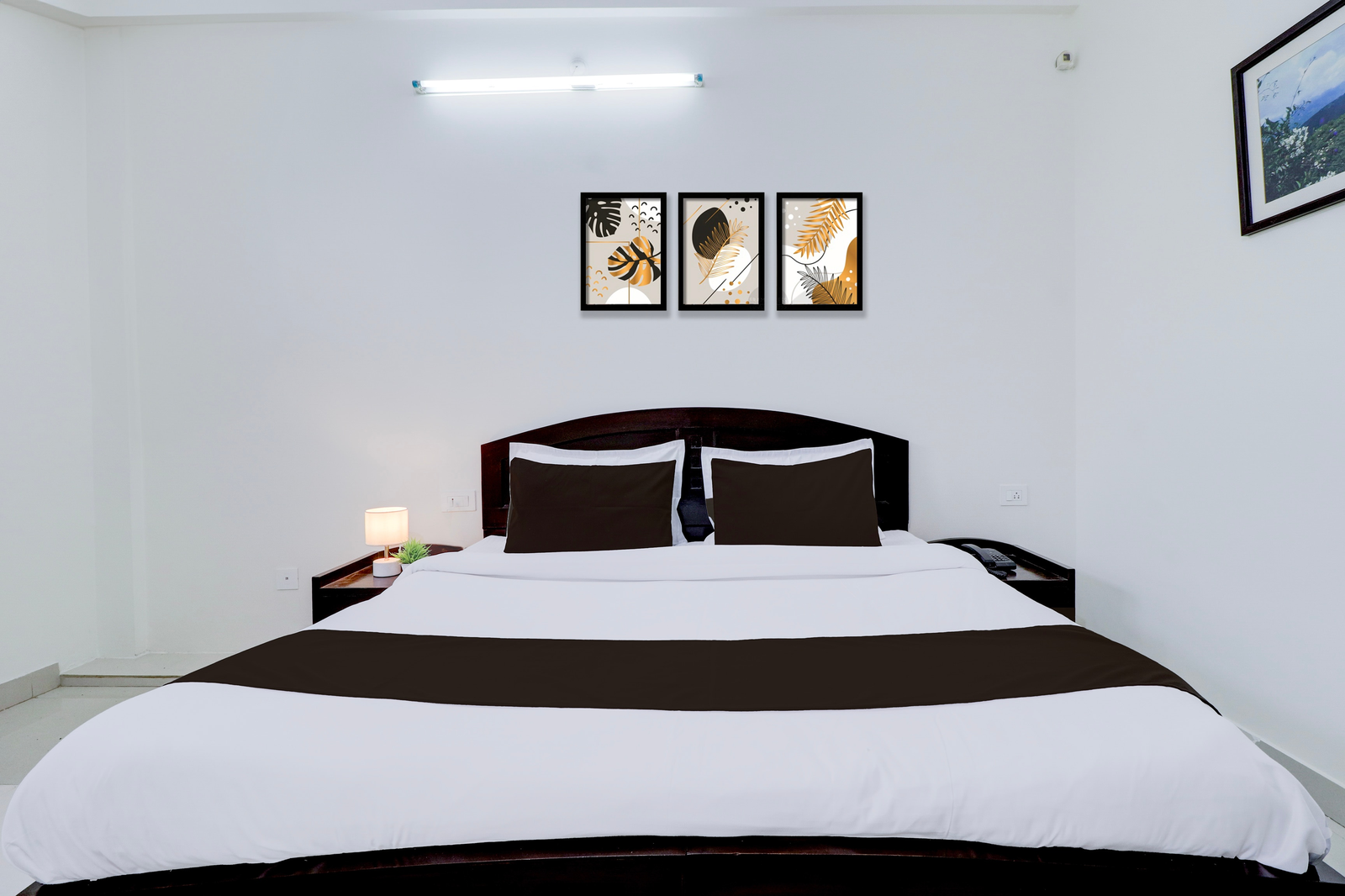 super hotel o shimla bypass road isbt dehradun formerly benison guest house