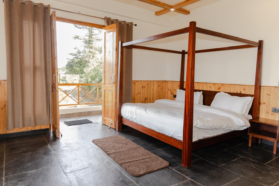 the meemos cafe and cottages