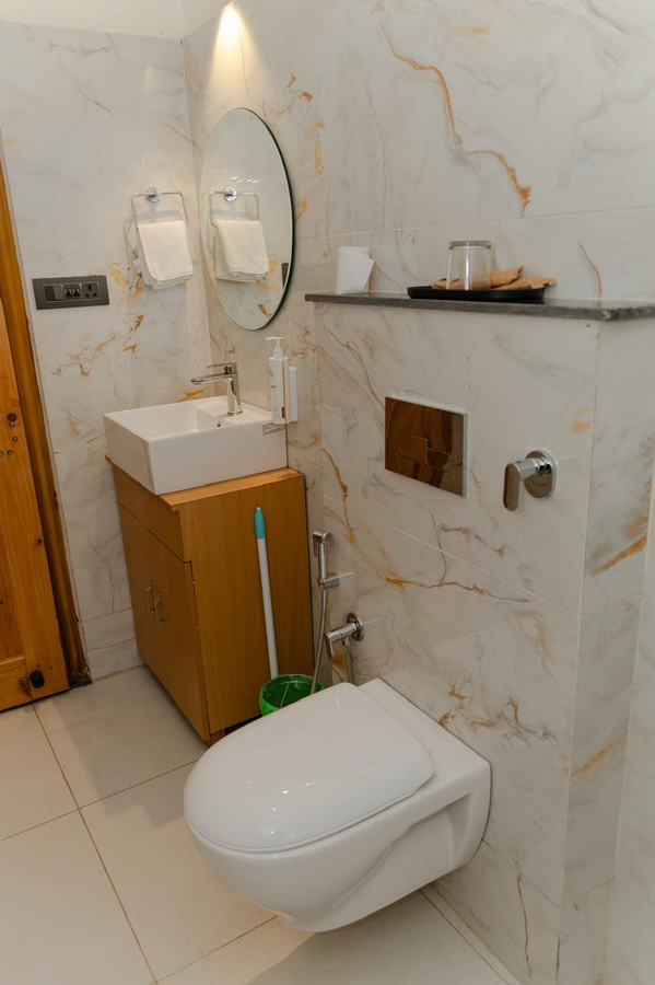 the meemos cafe and cottages