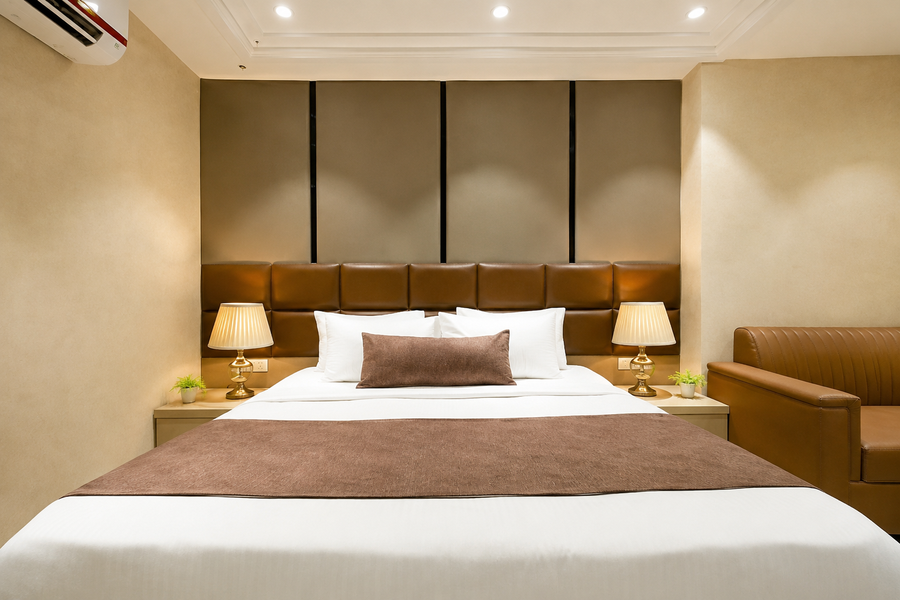 hotel the luxury delhi airport